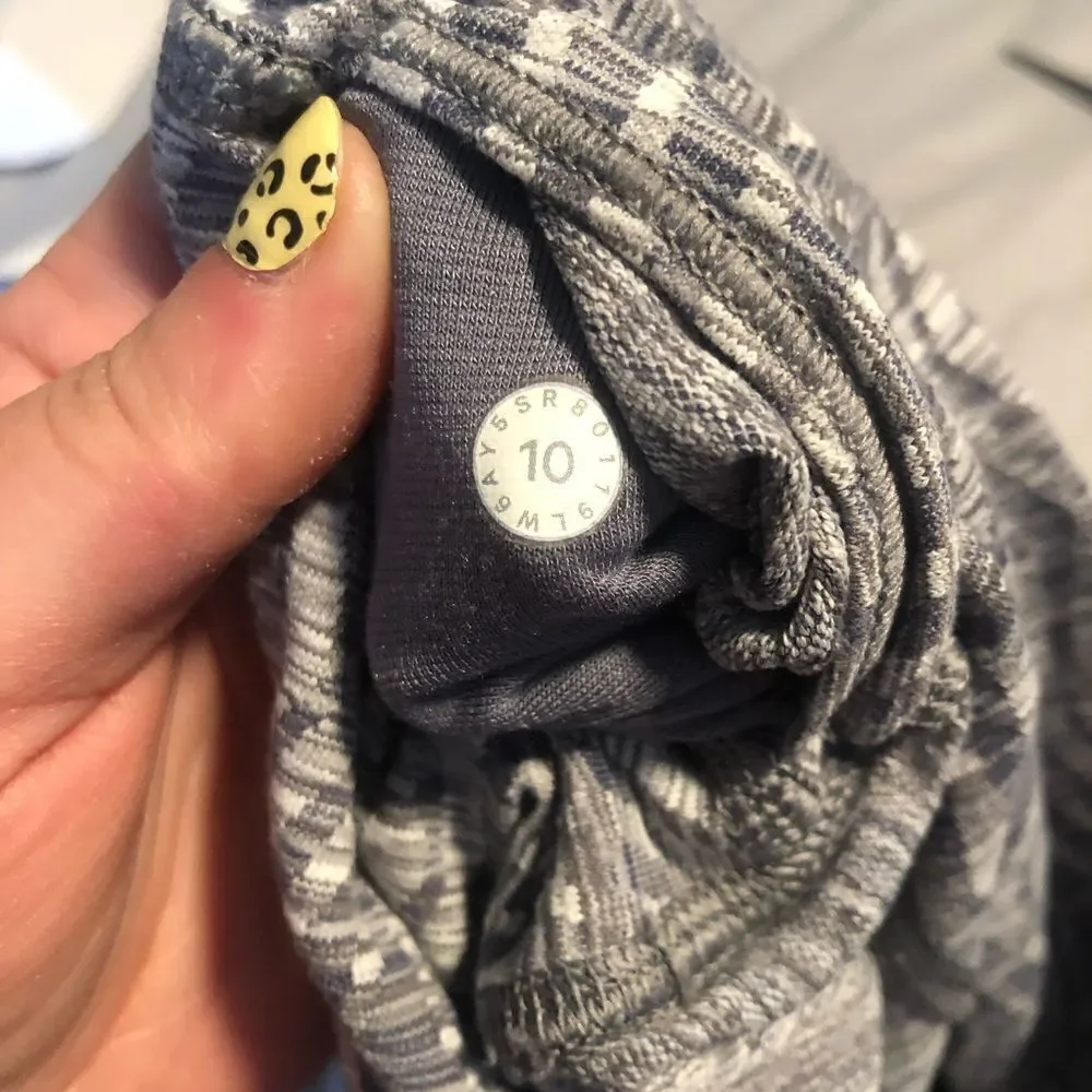 Lululemon wunder under